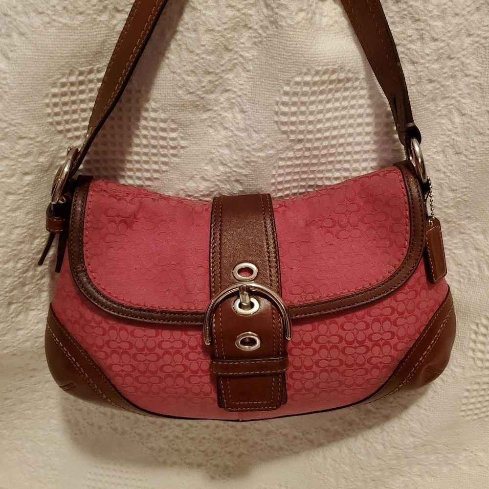 🦒Coach Pink Soho Logo Handbag